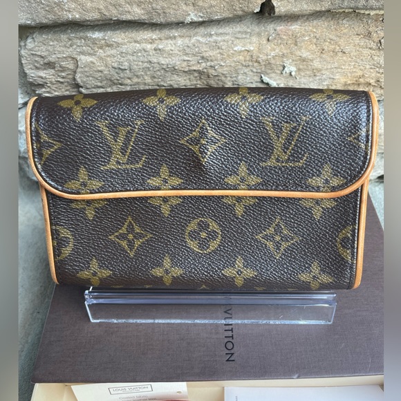 Louis Vuitton Pochette Florentine Monogram Belt Bag Full Inclusion - Picture 3 of 13